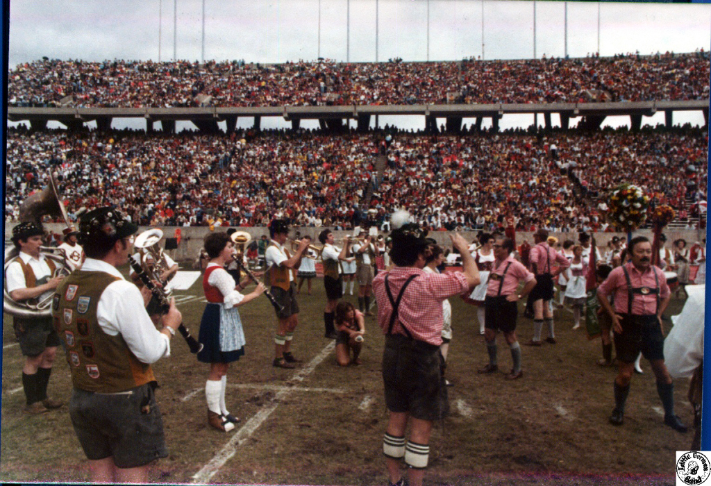 1977 11 05 12 NCSU vs Penn St game.jpg